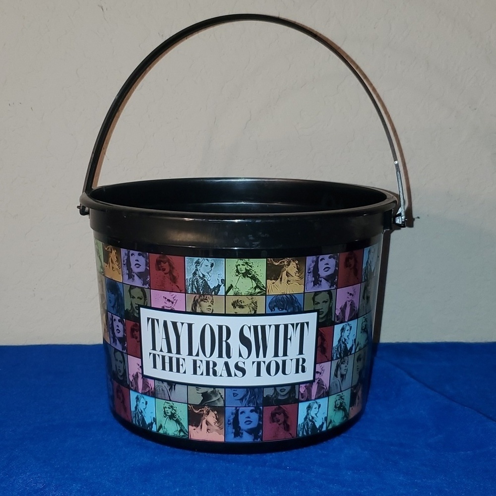 Taylor Swift "The Eras Tour" Movie Official Limited Edition Popcorn Buck…
